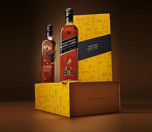 johnnie-walker-kits-2025-mesa-de-bar