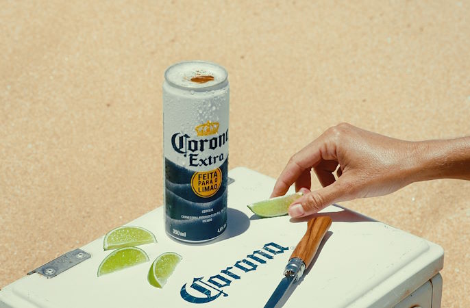 corona-full-open-mesa-de-bar